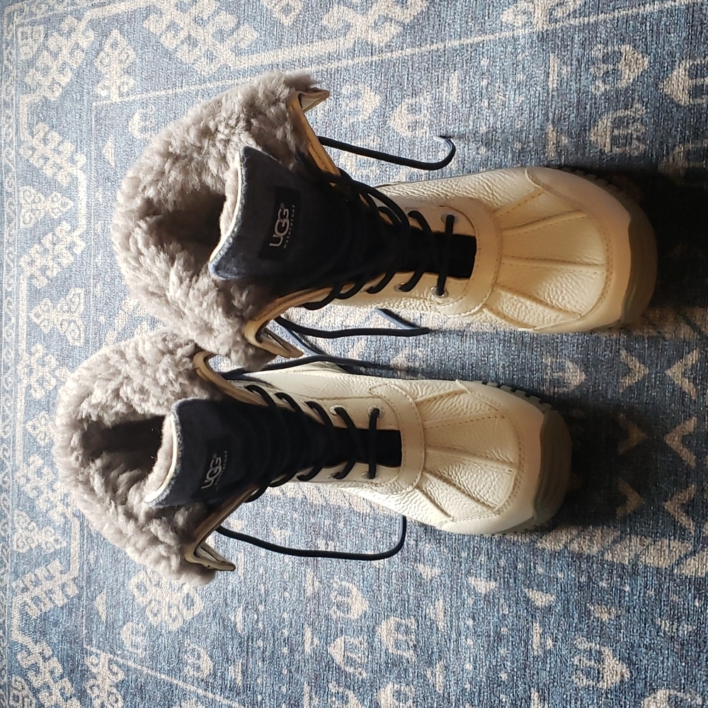 Like new!- too small for me :( - Picture 1 of 8